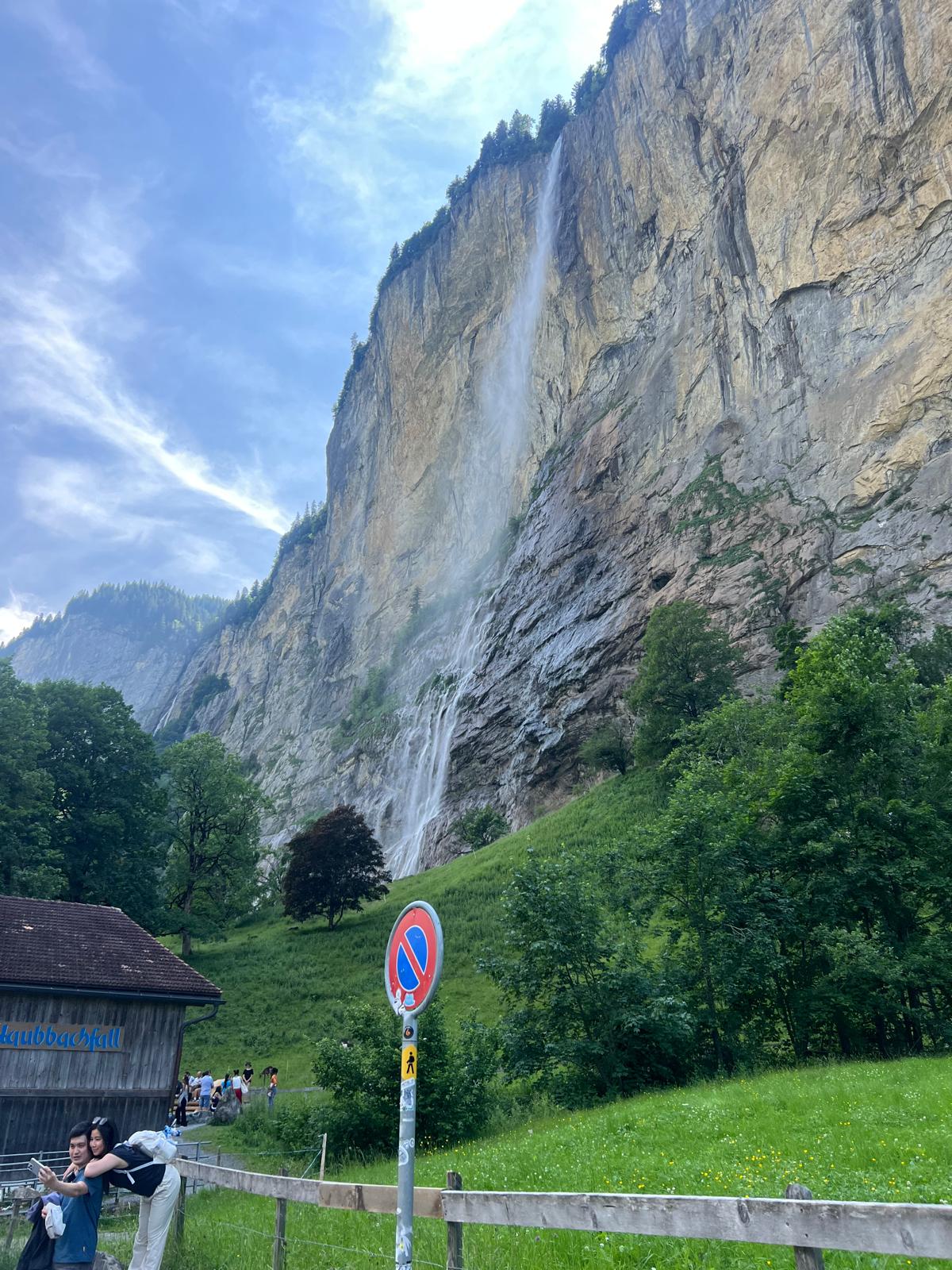 WhatsApp Image 2025-08-05 at 17.17.00